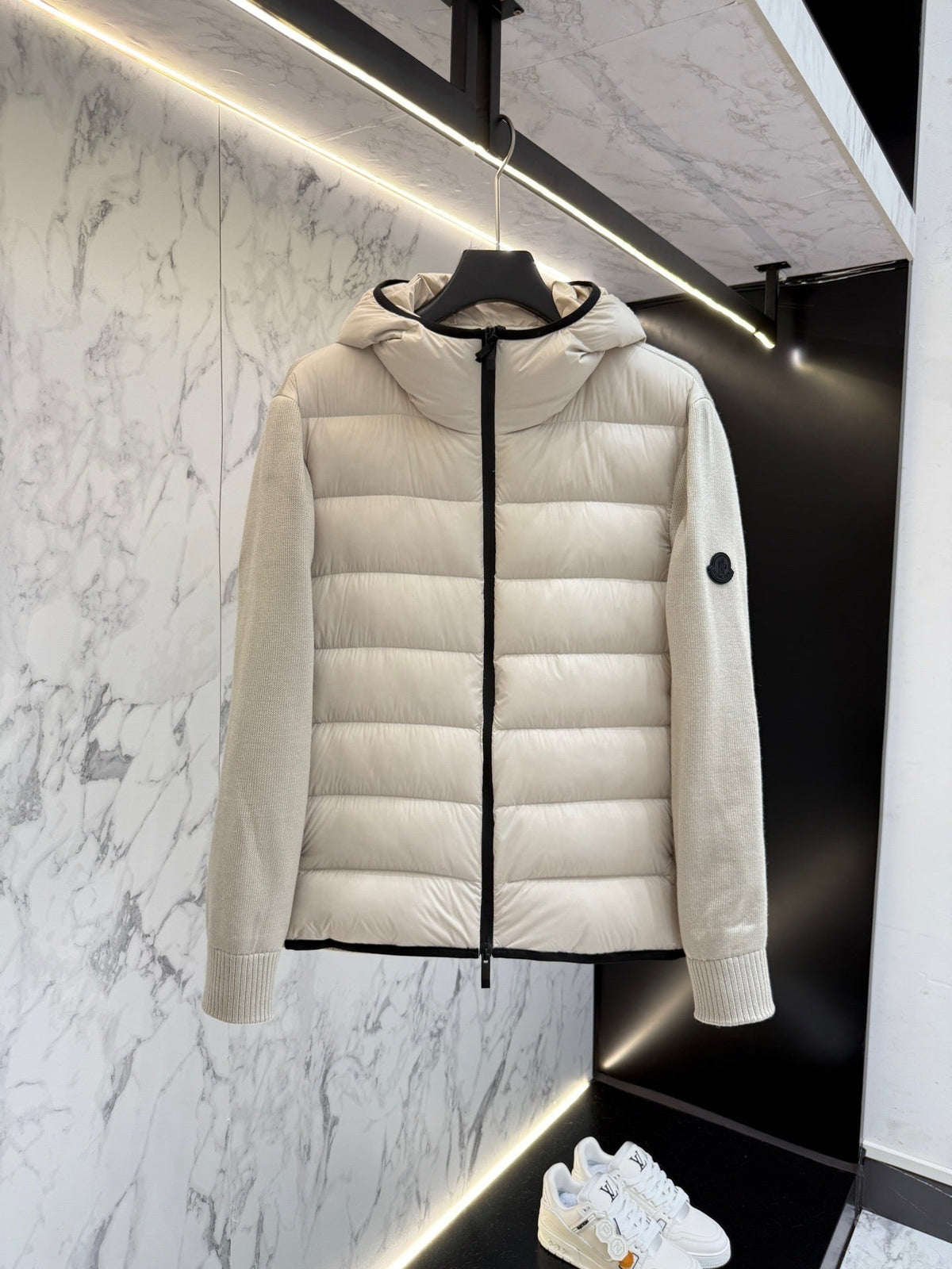 P - CARDIGAN