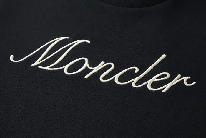 M - SWEATER