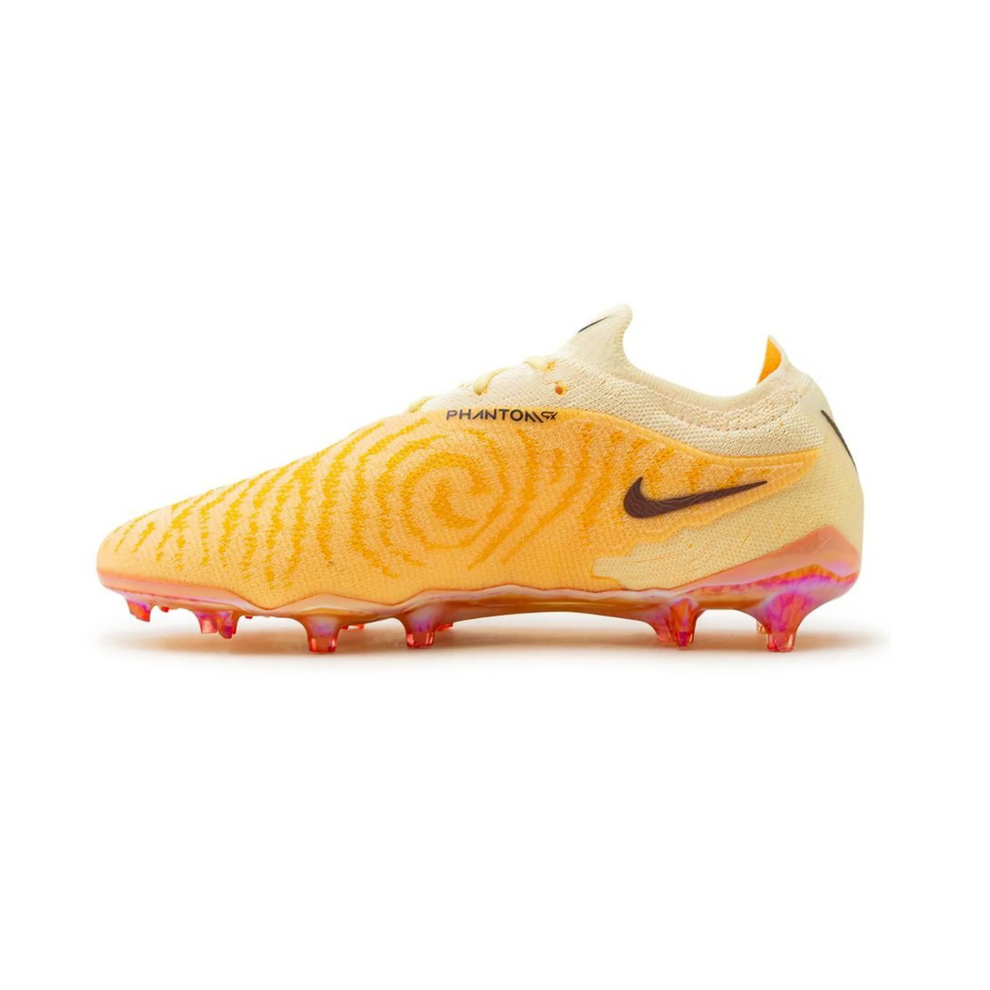 P - FUSSBALLSCHUHE