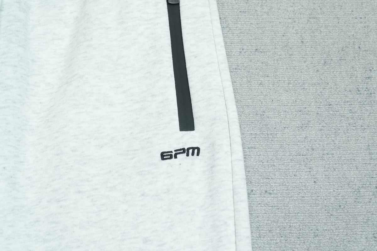 S - SWEATPANTS