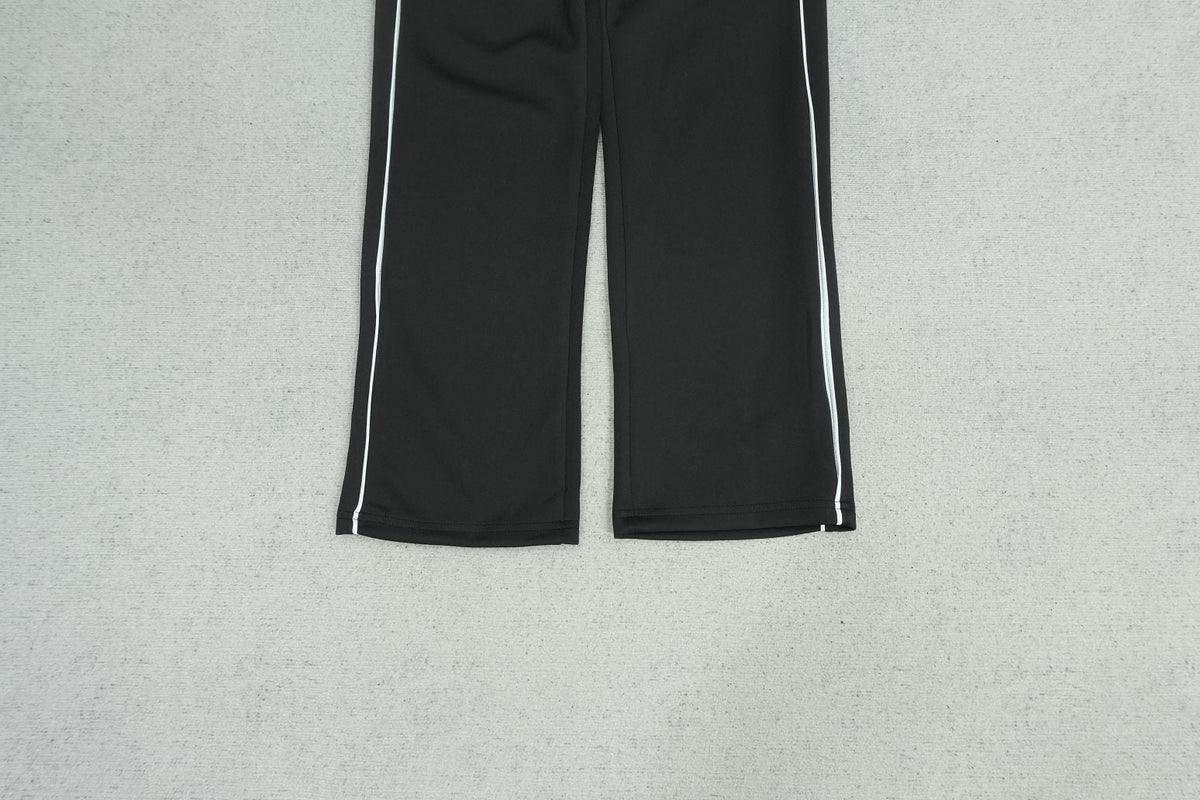 C - SWEATPANTS