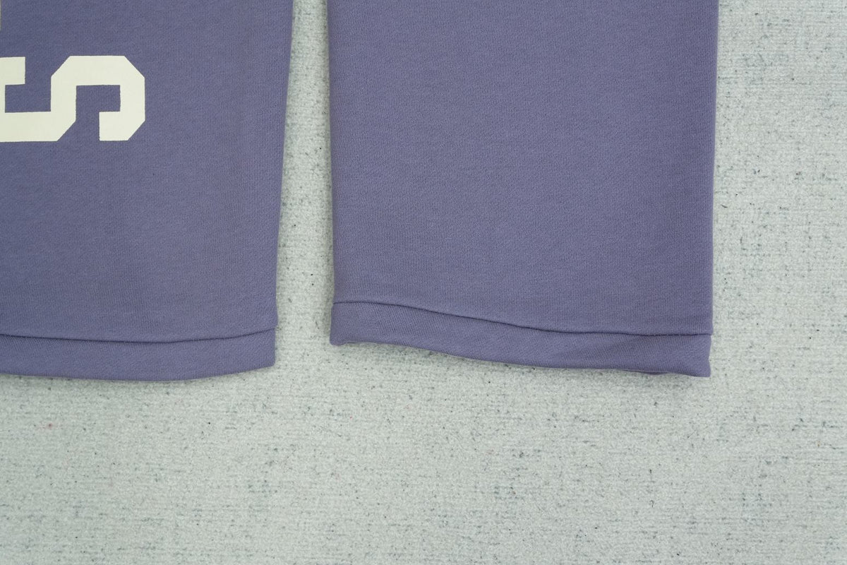 F - SWEATPANTS