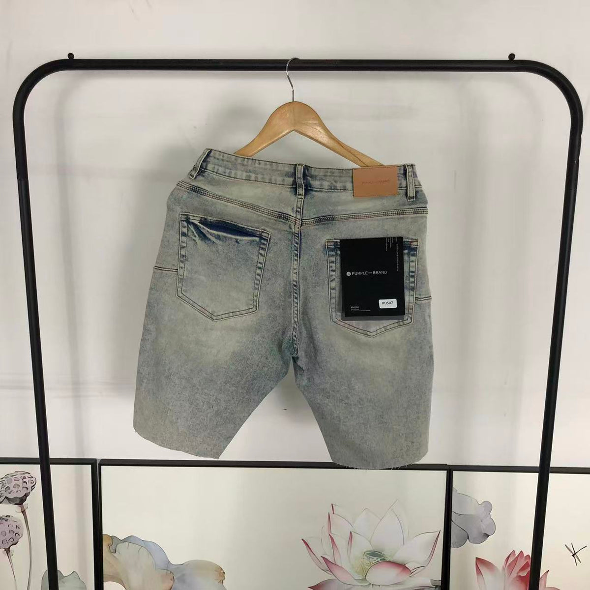 P - SHORTS