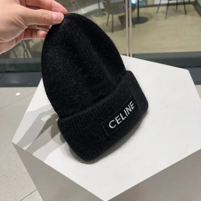 C - MÜTZEN