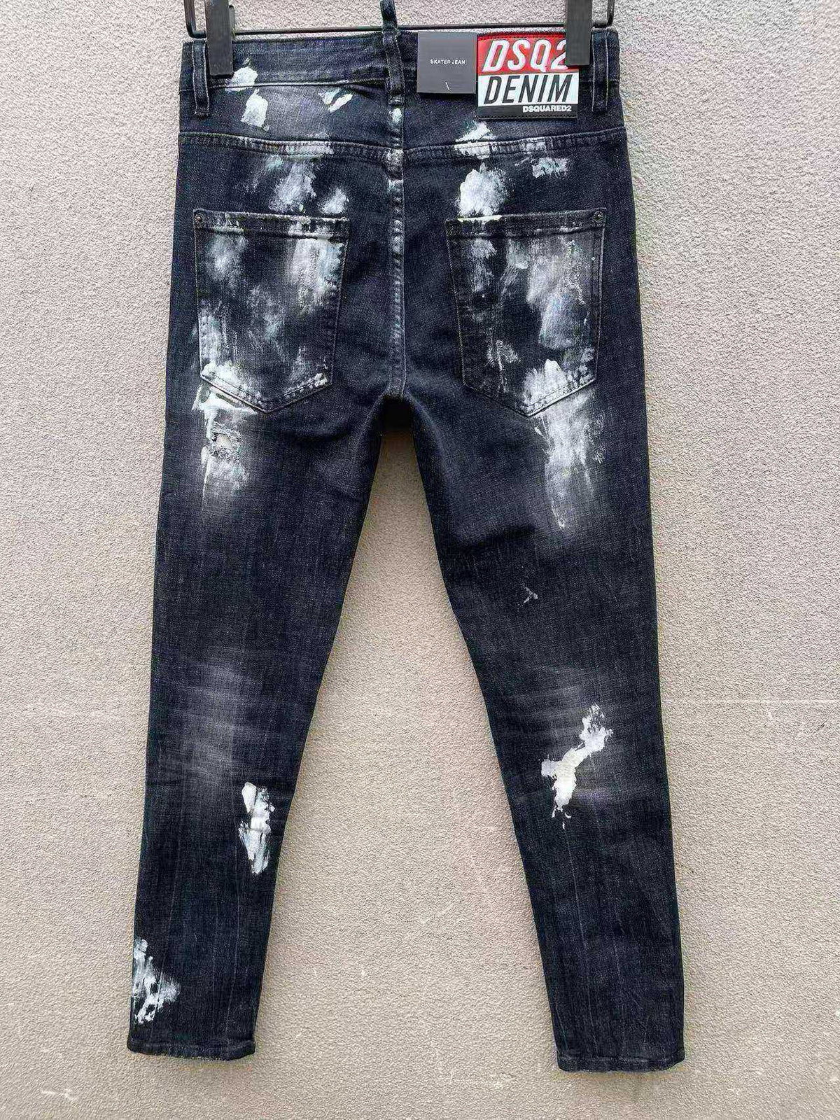 D - JEANS