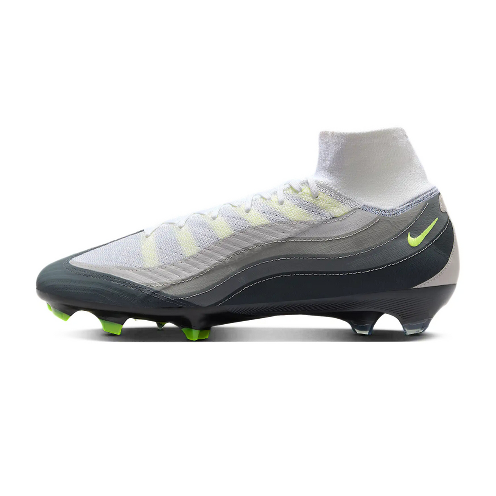 M - FUSSBALLSCHUHE