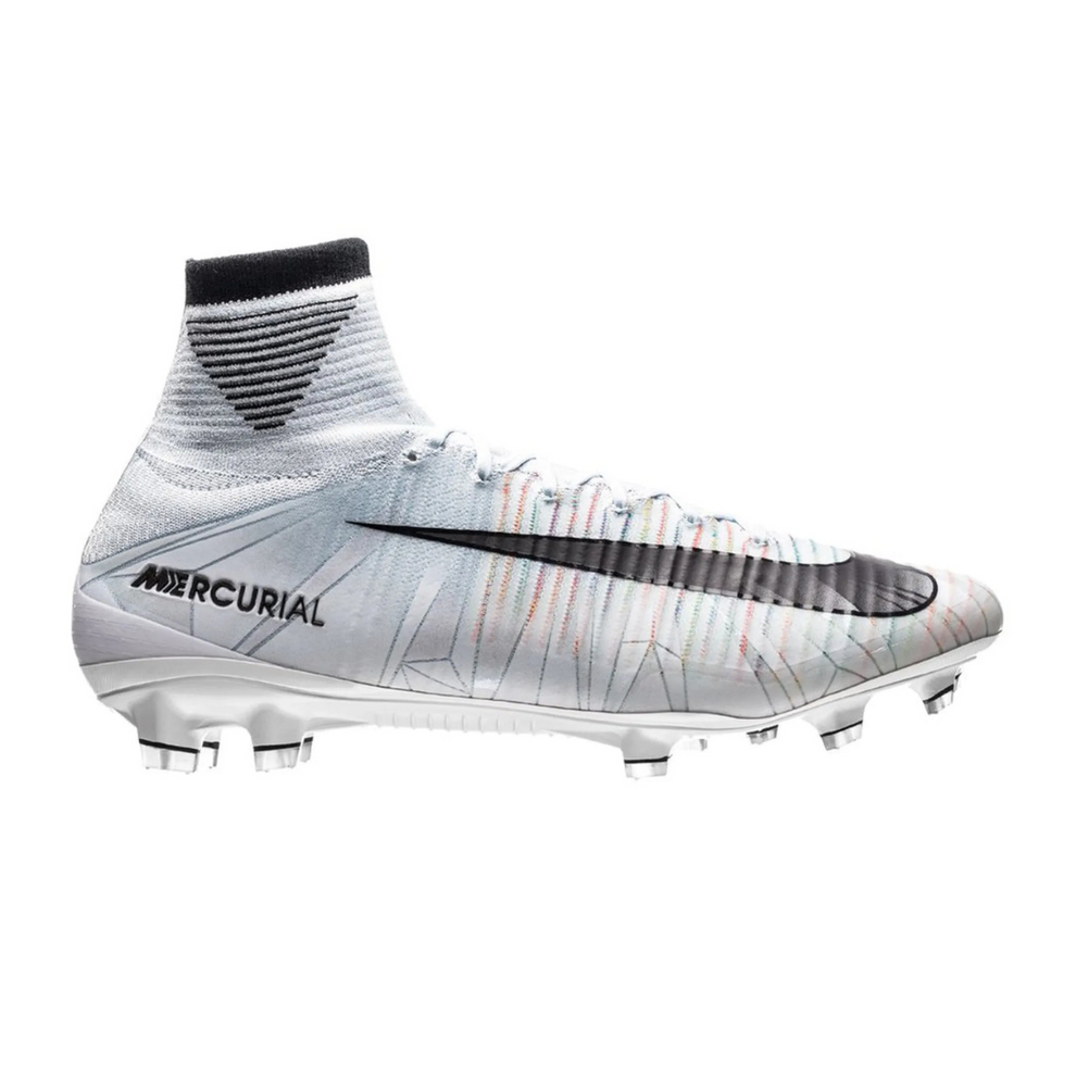M - FUSSBALLSCHUHE